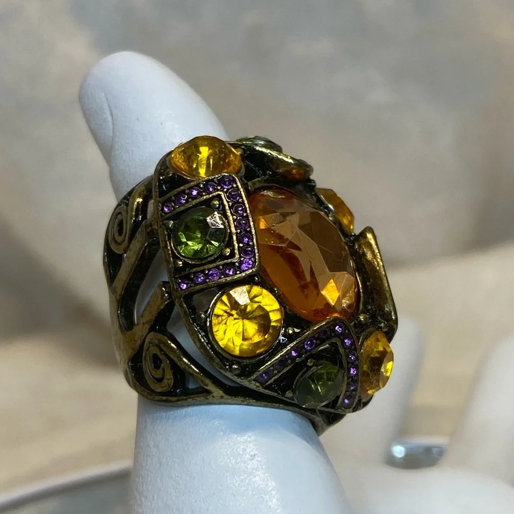 Vintage Large Antique Brass With Multicolored Glass Stones Cocktail Ring size 8 - Picture 5 of 8